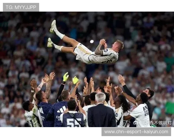 名宿一致致敬！威尔肯斯“球员＋教练＋大使”三重传奇永存